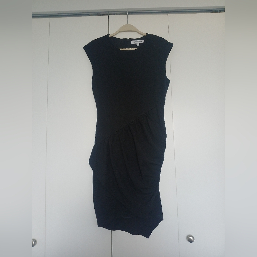 Elizabeth & James | M | Sleeveless Dress